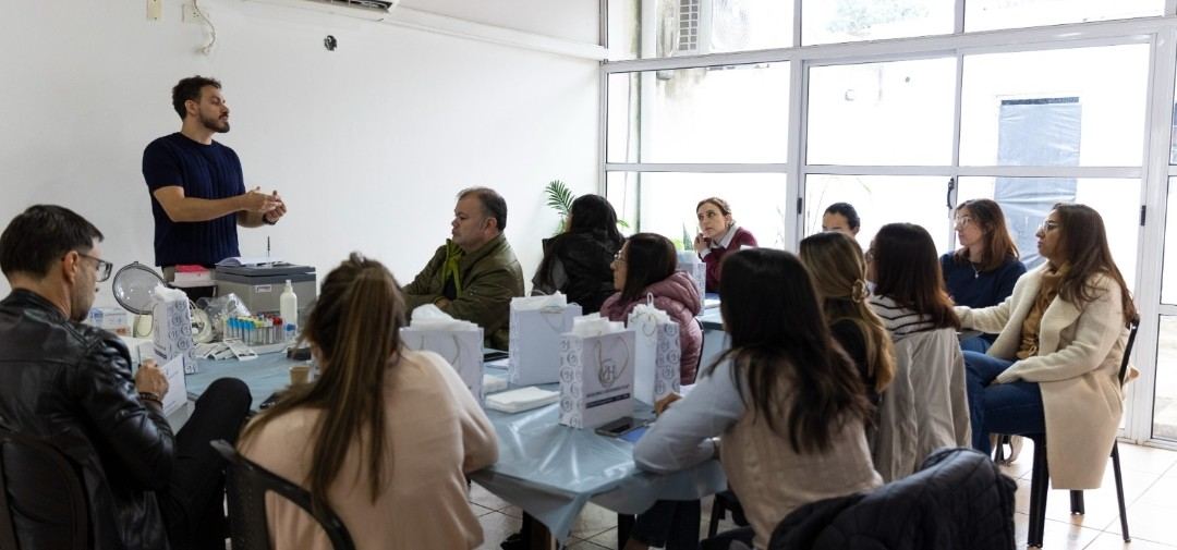 Cristian Humeres formando profesionales